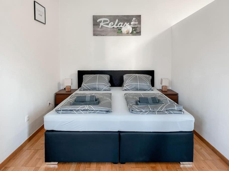Lend - Design Apartment 2 Грац Екстериор снимка