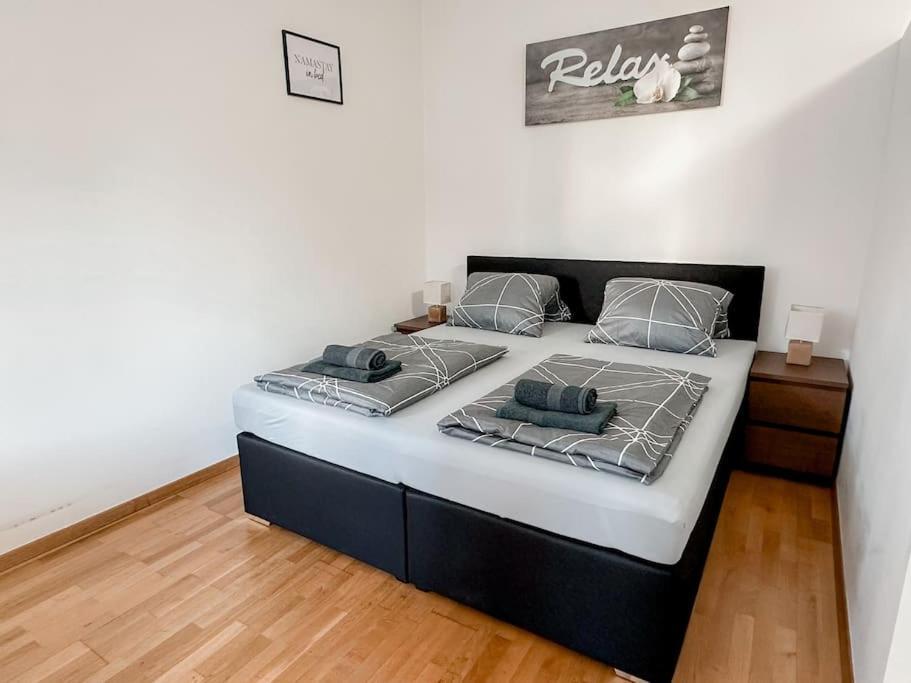 Lend - Design Apartment 2 Грац Екстериор снимка