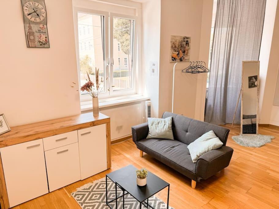 Lend - Design Apartment 2 Грац Екстериор снимка